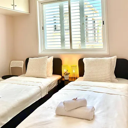 Relax Balcony - 2-br Flat Daire
