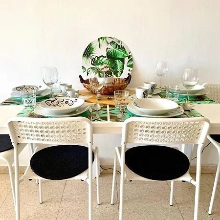 Relax Balcony - 2-br Flat Perivolia