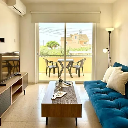 Relax Balcony - 2-br Flat Daire