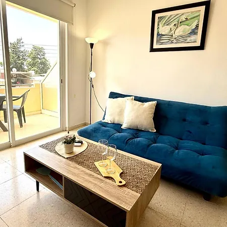 Relax Balcony - 2-br Flat Perivolia